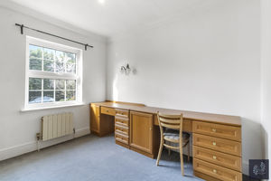 Photo 16- click for photo gallery